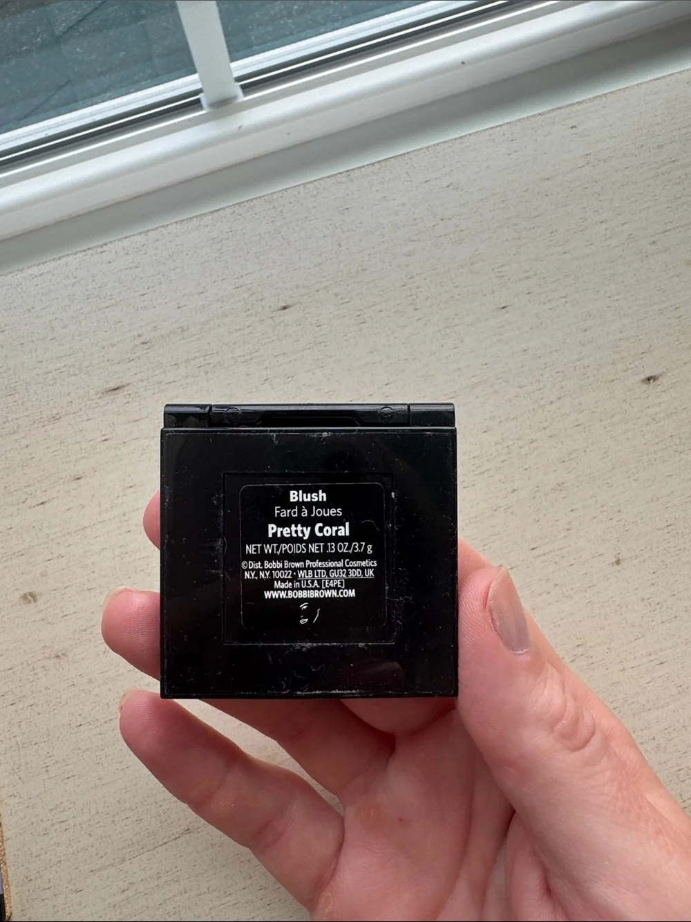 Bobbi Brown Powder Blush -pretty coral